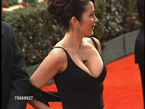 Patricia Heaton Boobs